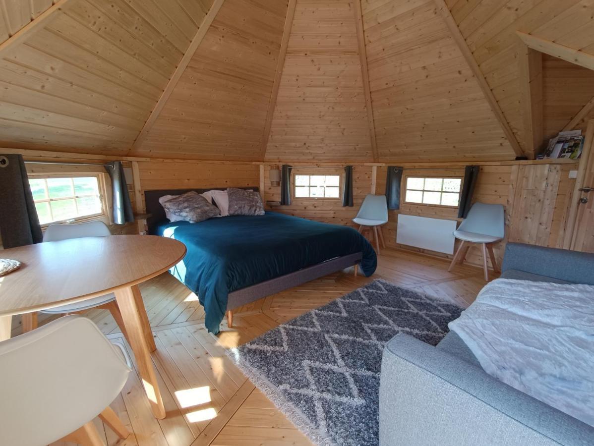 Les Cabanes Du Grand Nord Pradines  Exterior foto